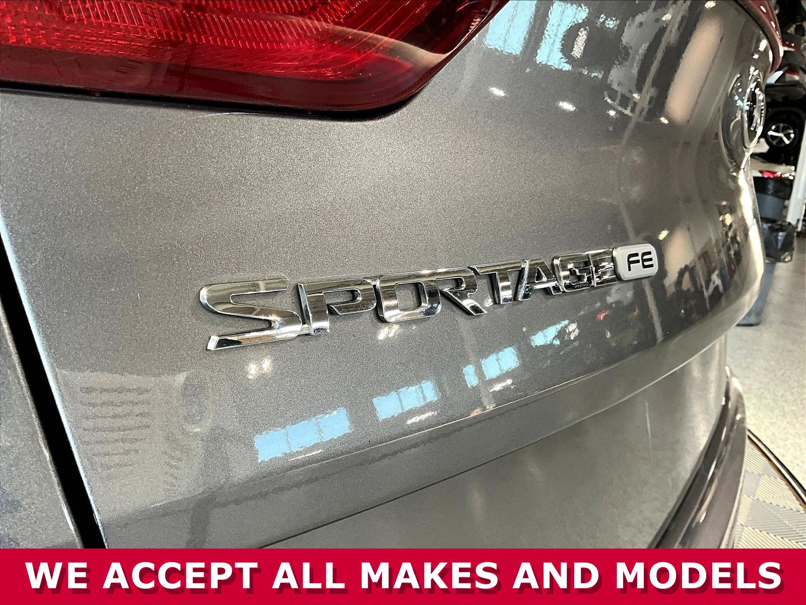 Used 2018 Kia Sportage LX FWD image 23