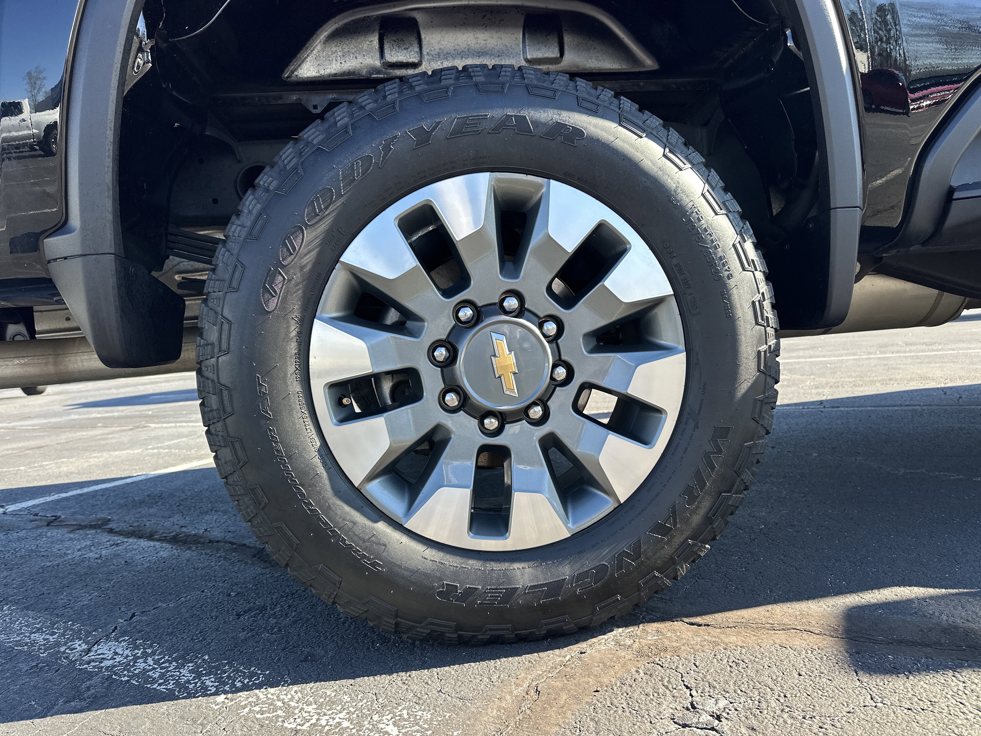 Certified 2025 Chevrolet Silverado 2500 Custom w/ Custom Value Package image 18