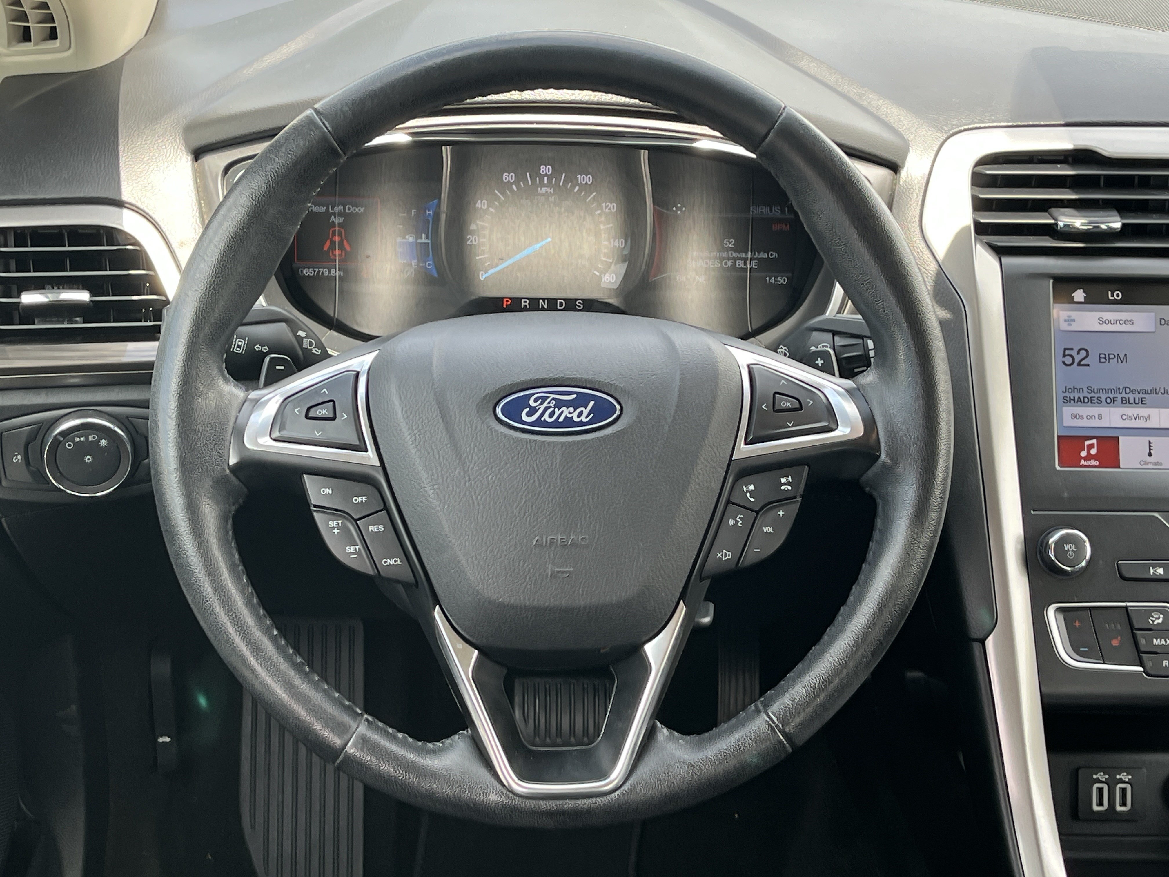 Used 2019 Ford Fusion SEL FWD image 10
