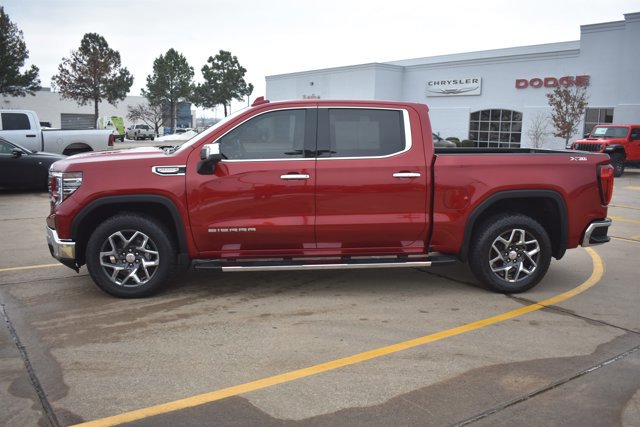 Used 2023 GMC Sierra 1500 SLT image 9