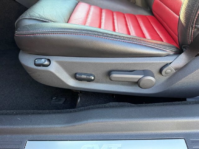 Used 2007 Ford Mustang Shelby GT500 RWD image 16