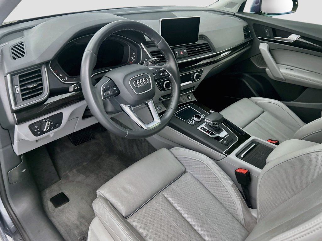 Used 2019 Audi Q5 Premium Plus AWD/4WD image 9