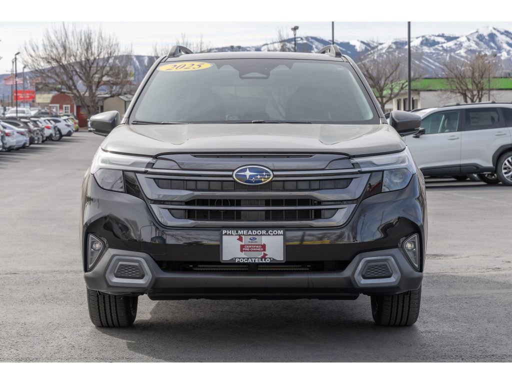 Certified 2025 Subaru Forester Limited image 8