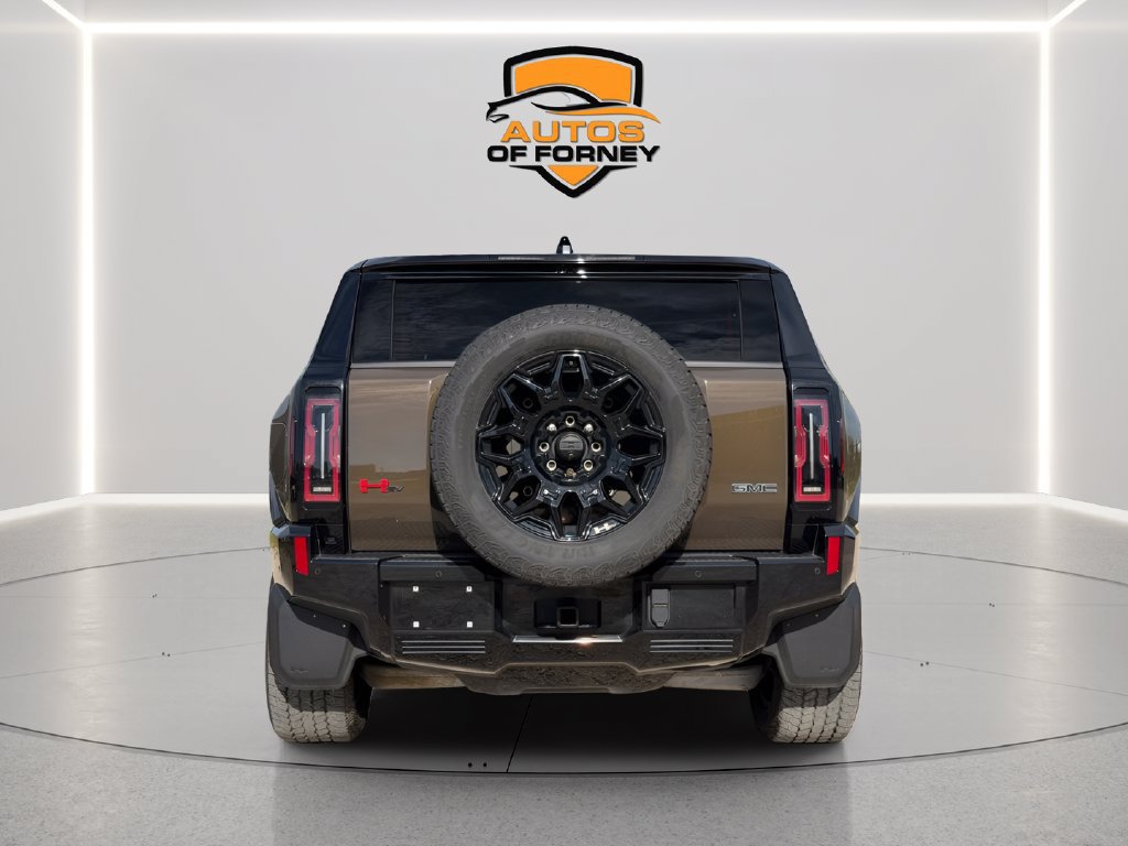 Used 2024 GMC Hummer EV 2X w/ LPO, Illumination Package AWD/4WD image 5