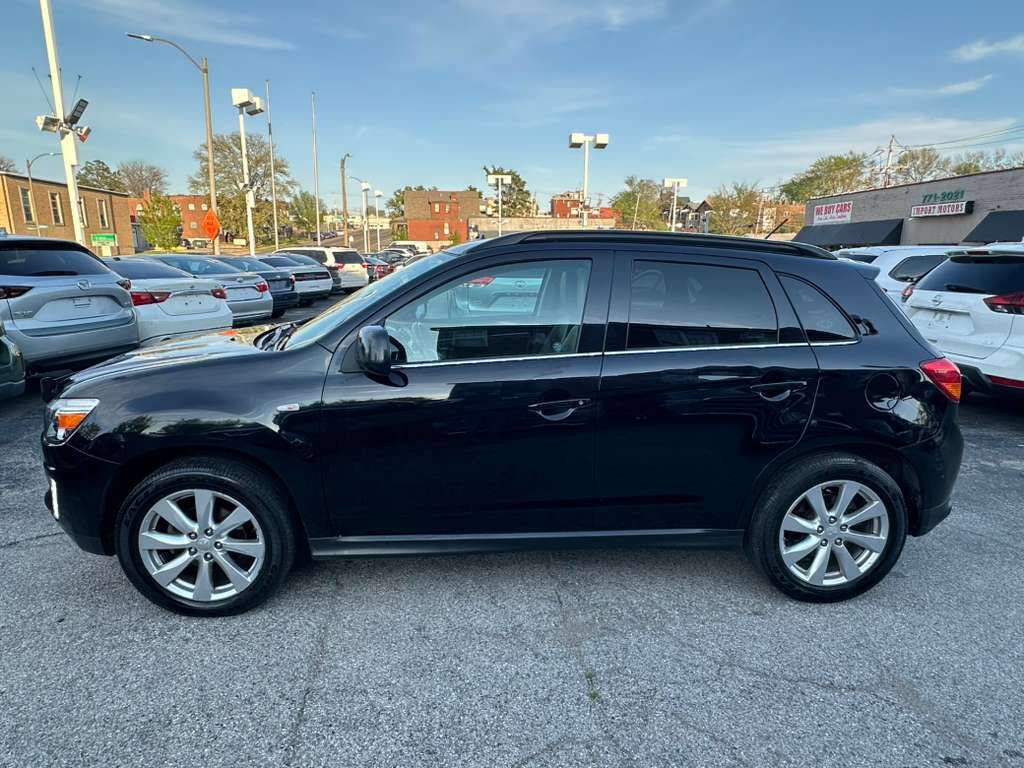 Used 2015 Mitsubishi Outlander Sport SE AWD/4WD image 5