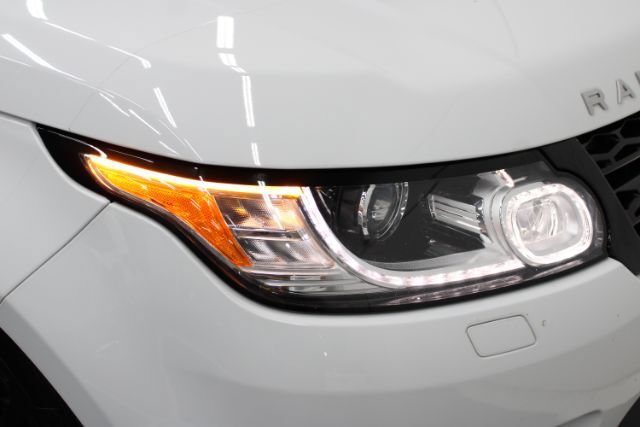 Used 2014 Land Rover Range Rover Sport Supercharged AWD/4WD image 7