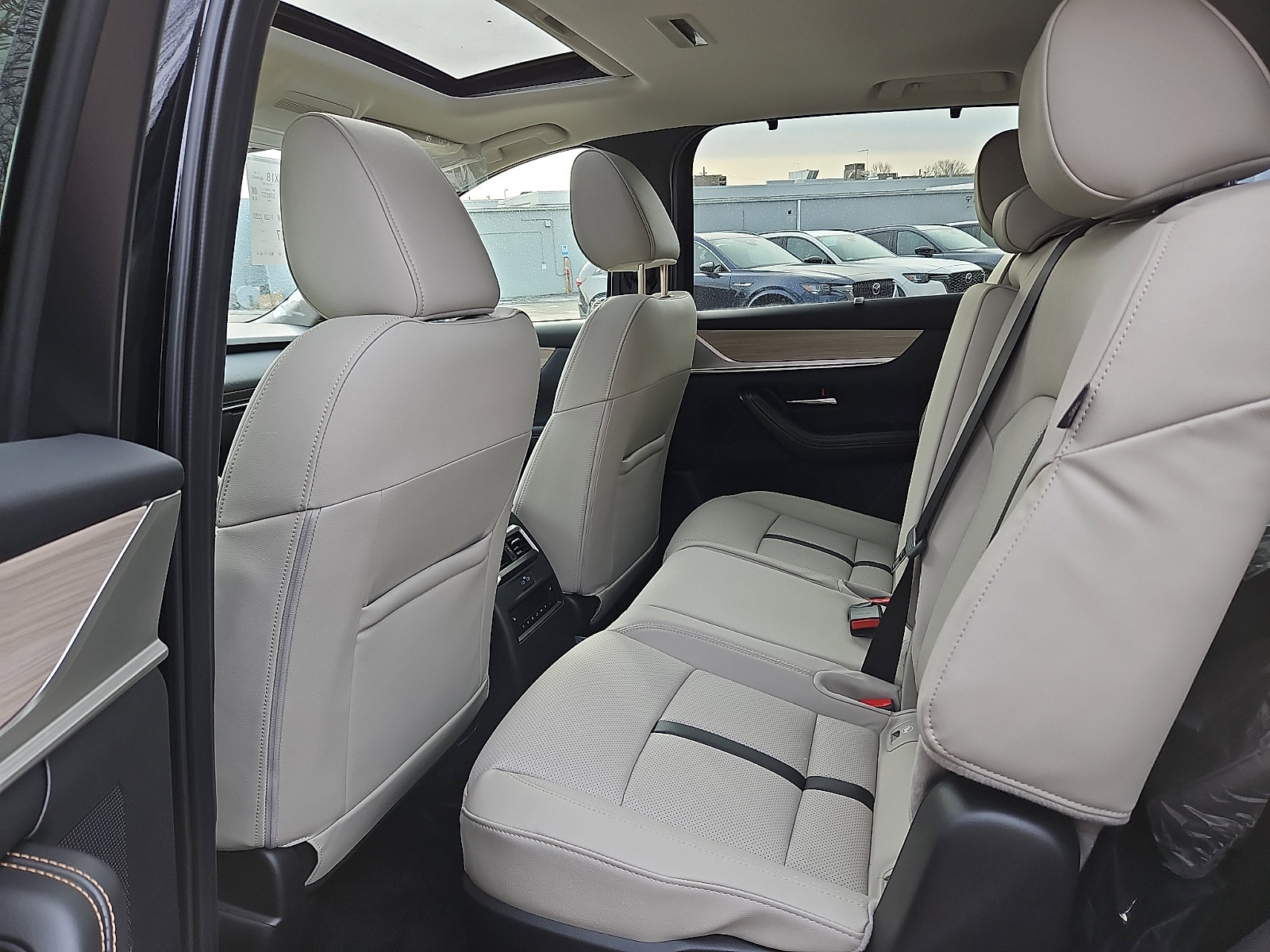 New 2026 MAZDA CX-90 3.3 Turbo w/ Preferred Package image 8