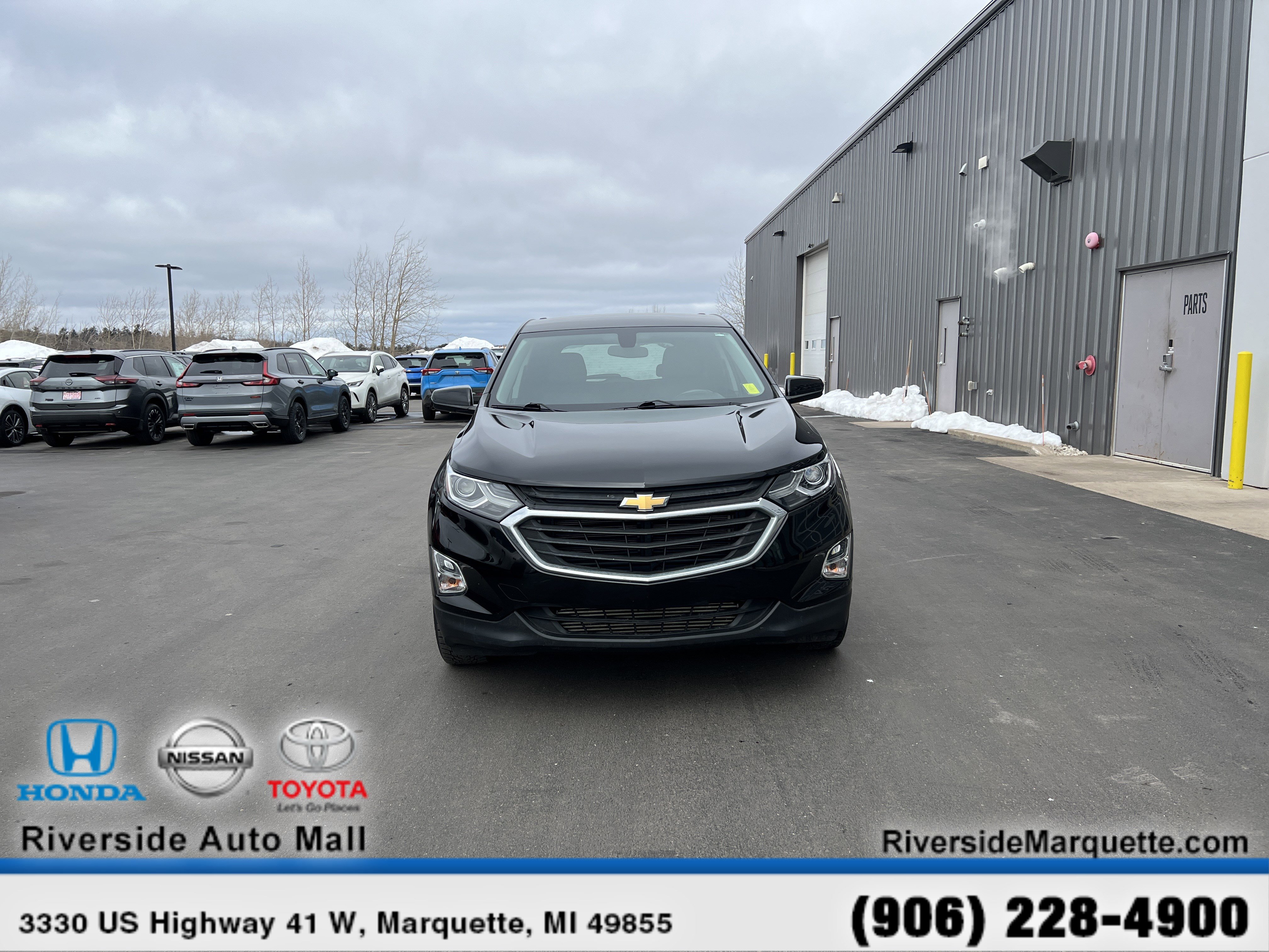 Used 2019 Chevrolet Equinox LT image 2