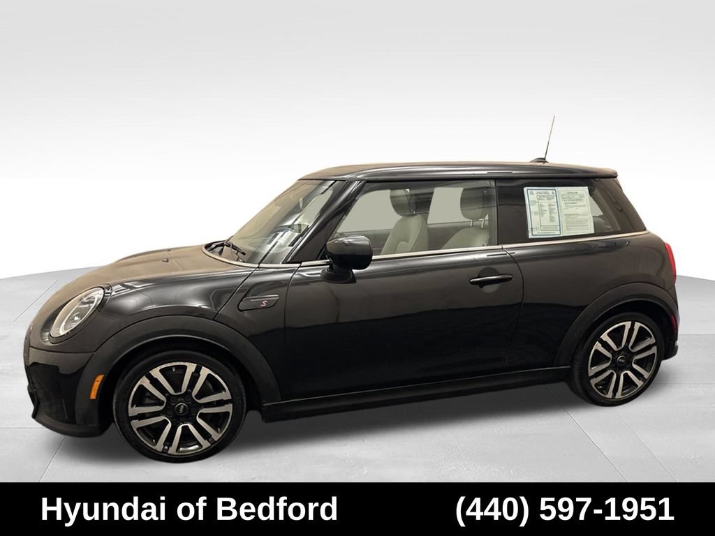 Used 2024 MINI Cooper S FWD image 9
