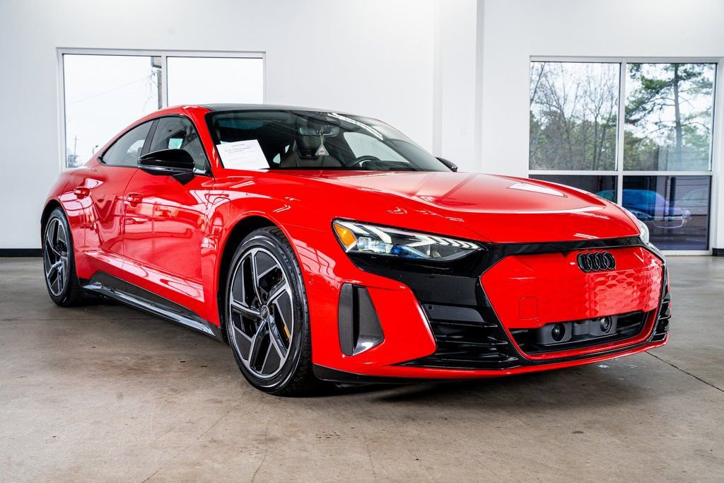 Used 2024 Audi RS e-tron GT w/ Carbon Performance Package image 4