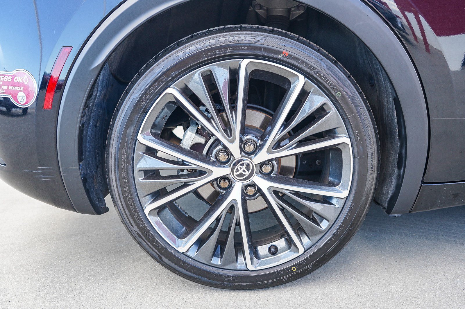 Certified 2024 Toyota Prius Prime FWD image 9