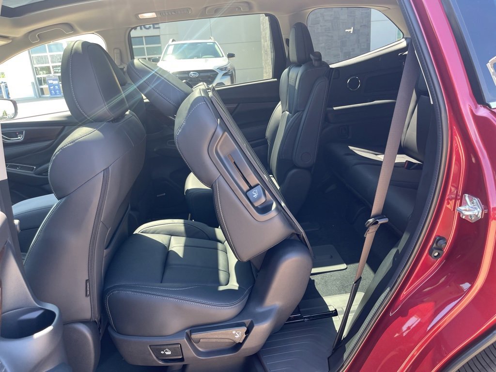 Used 2025 Subaru Ascent Touring image 44