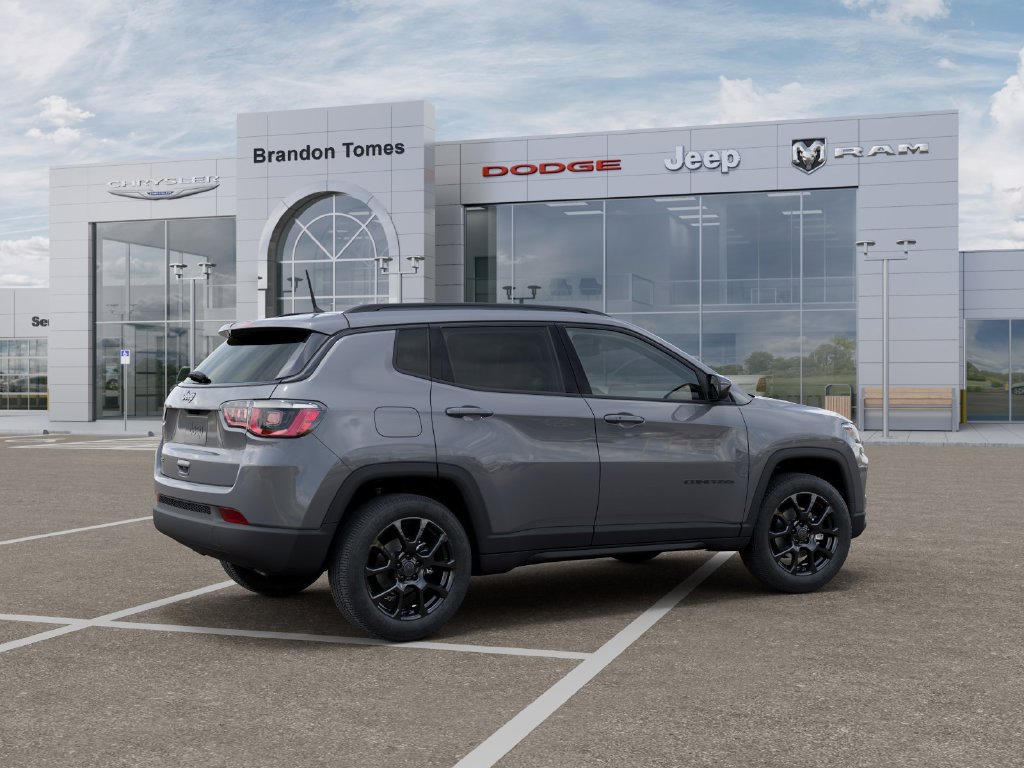 New 2027 Jeep Compass Latitude AWD/4WD image 4