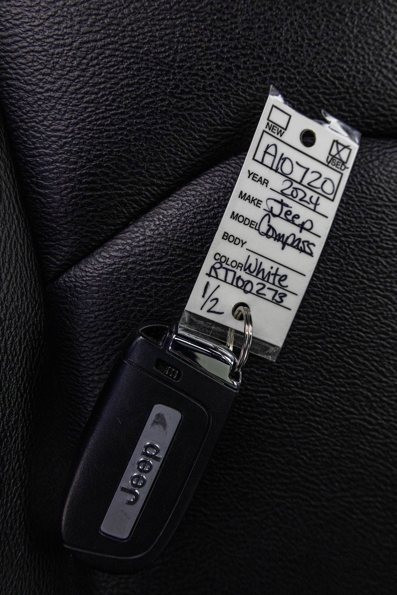 Used 2024 Jeep Compass Limited w/ High Altitude Package image 48