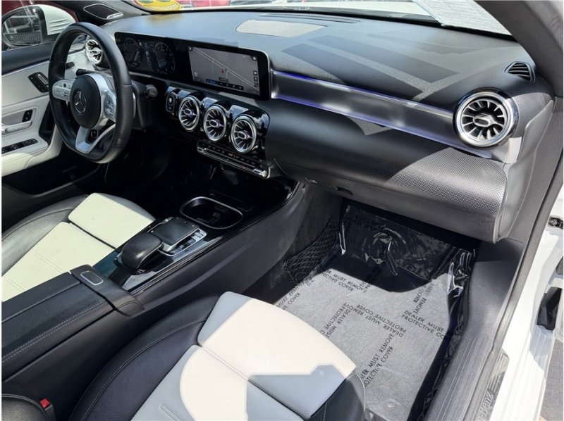Used 2020 Mercedes-Benz A 220 image 35