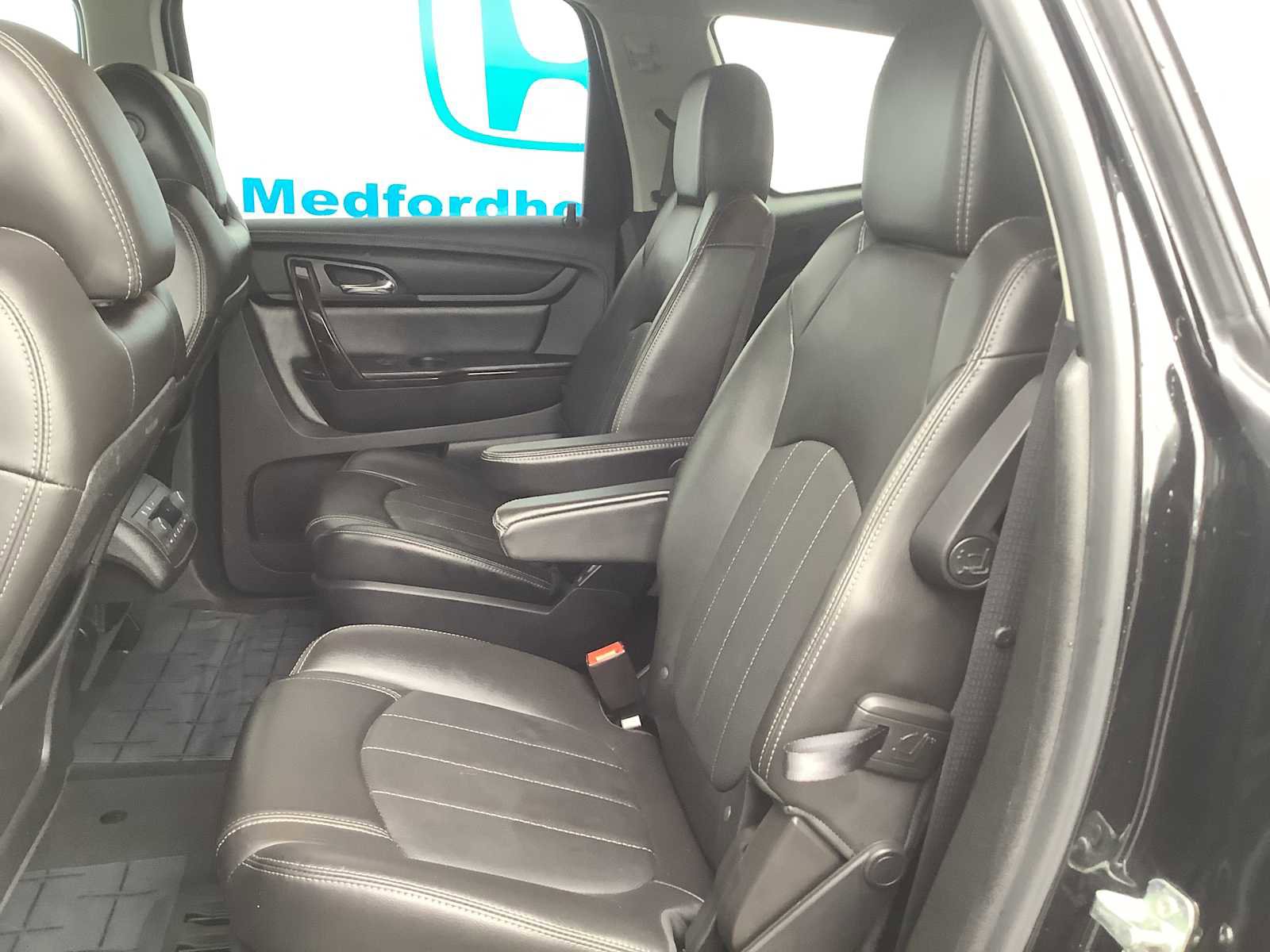 Used 2017 Chevrolet Traverse Premier AWD/4WD image 13