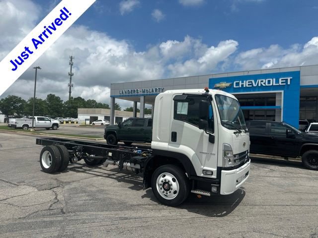 New 2026 Chevrolet Low Cab Forward 6500XD RWD image 1