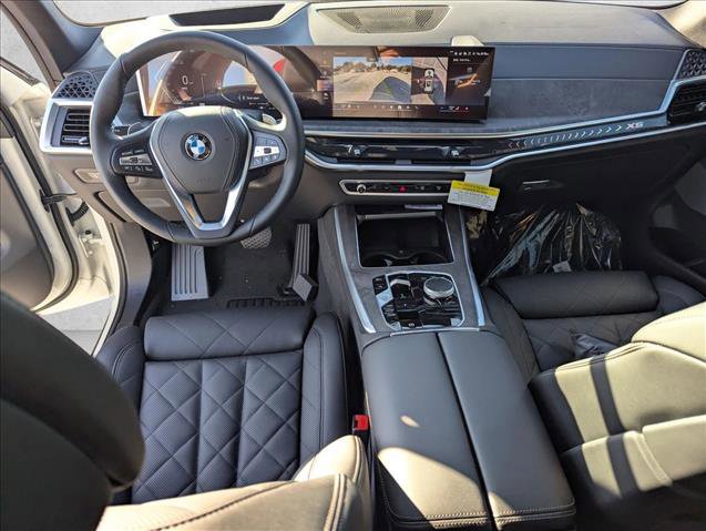 Used 2026 BMW X5 sDrive40i w/ Climate Comfort Package image 14