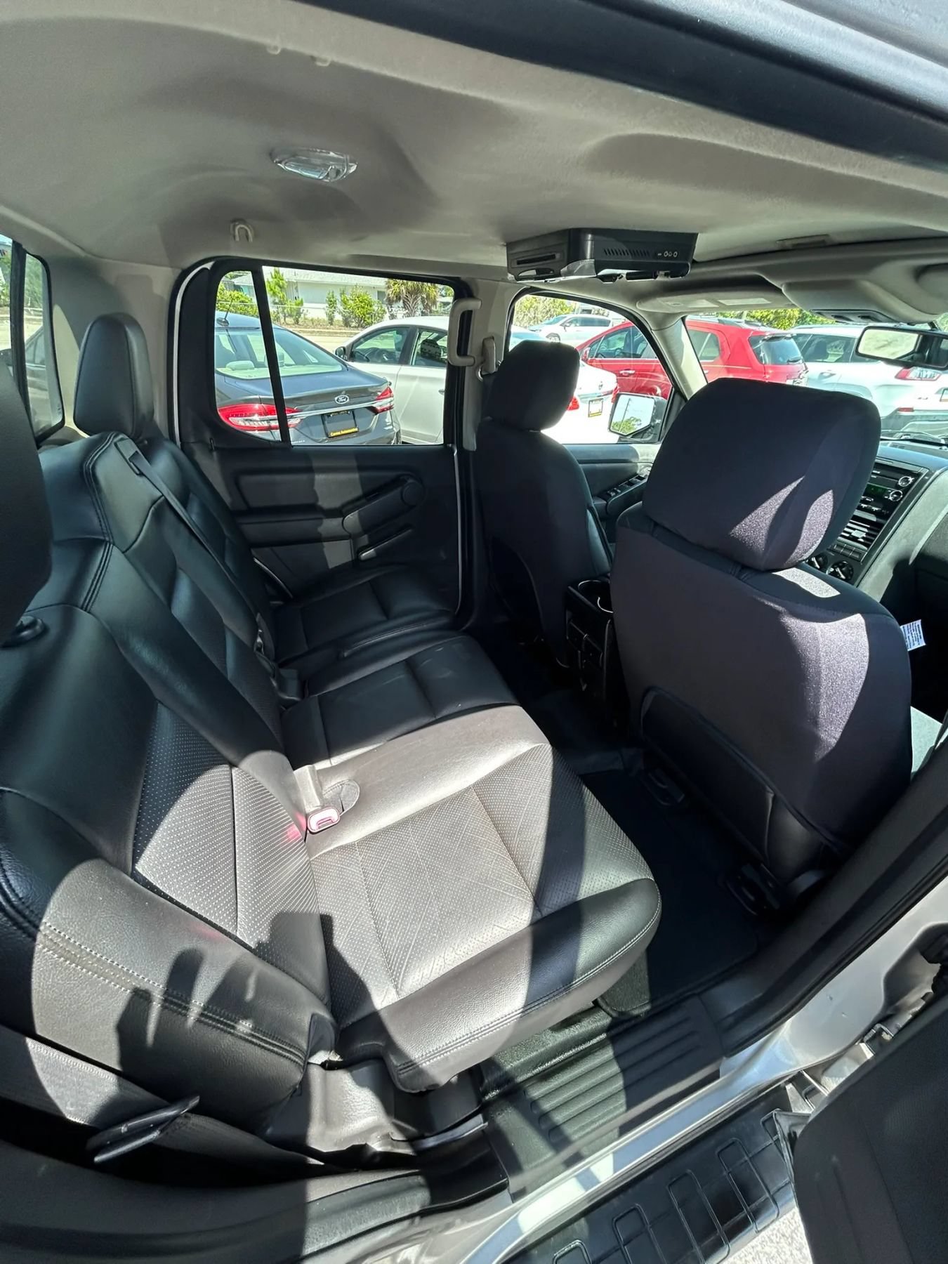Used 2008 Ford Explorer Sport Trac Limited RWD image 14