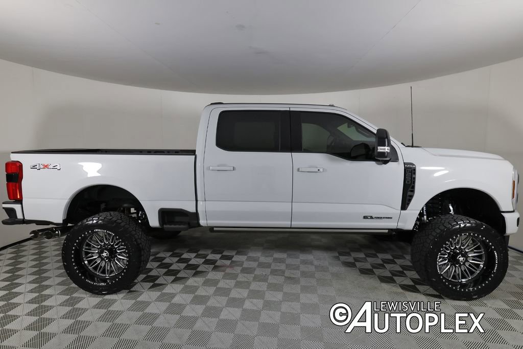 Used 2026 Ford F250 Platinum image 4