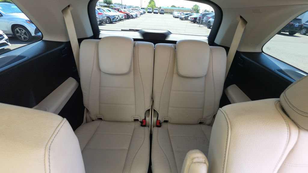 Used 2021 Mercedes-Benz GLS 580 4MATIC image 28