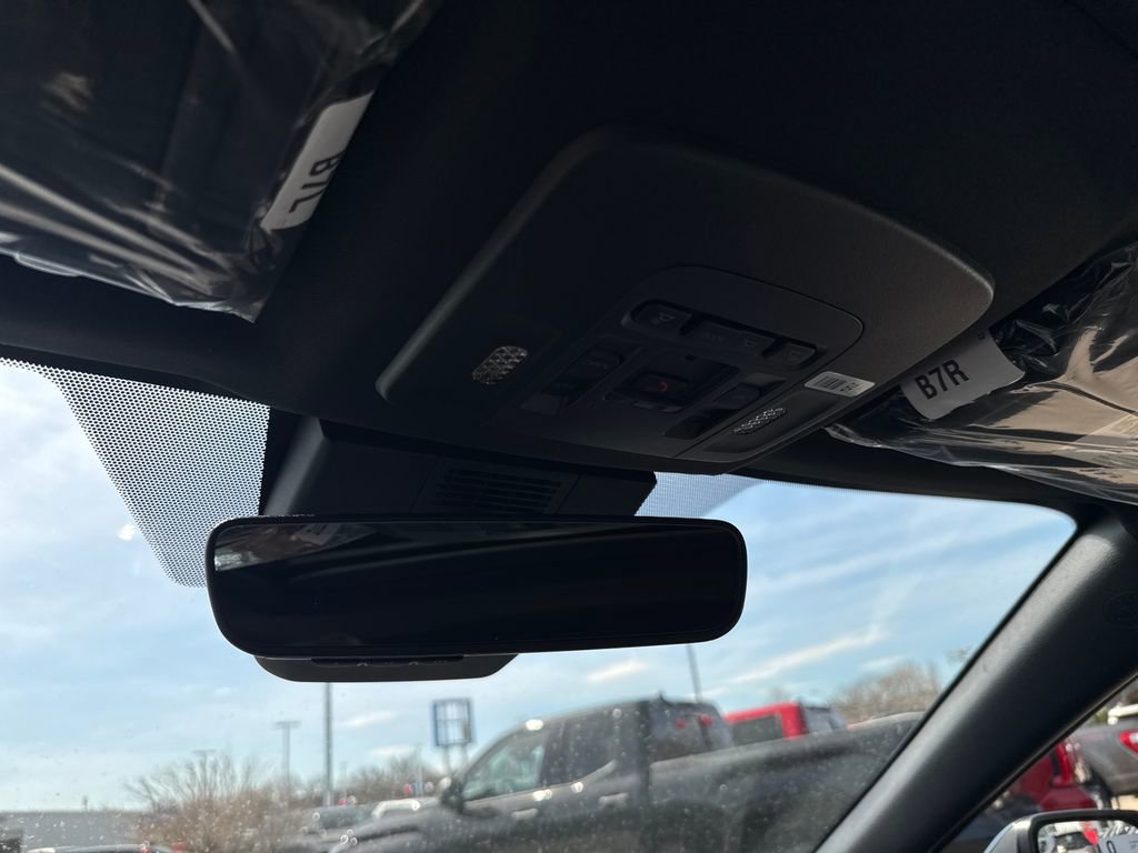 New 2026 Toyota Camry SE AWD/4WD image 30