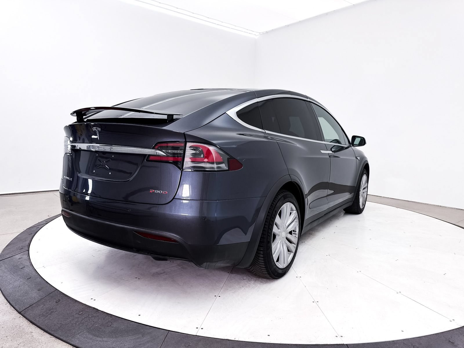 Used 2016 Tesla Model X Performance AWD/4WD image 19