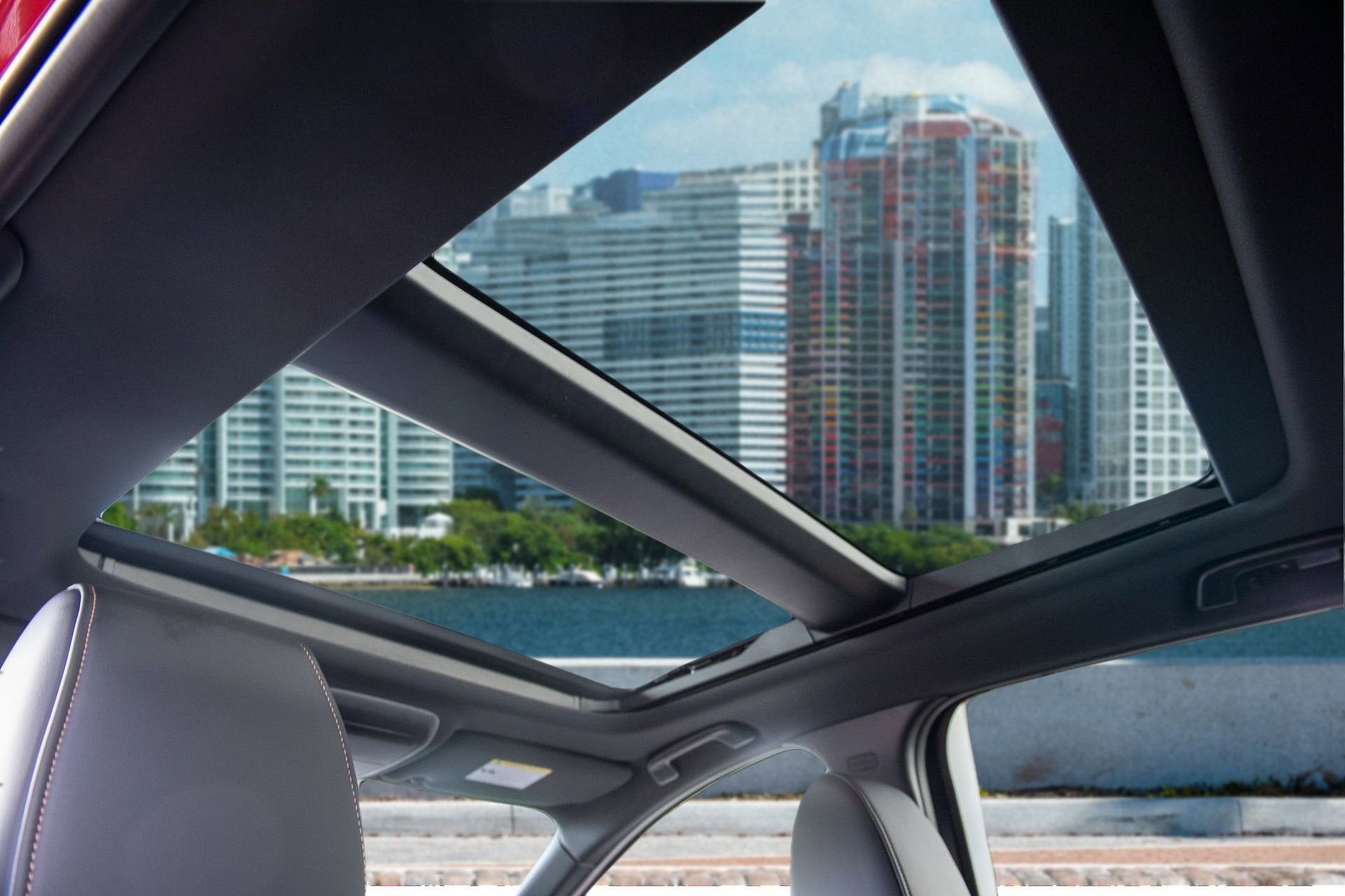 New 2025 MAZDA CX-70 Plug-In Hybrid w/ Premium Plus image 24