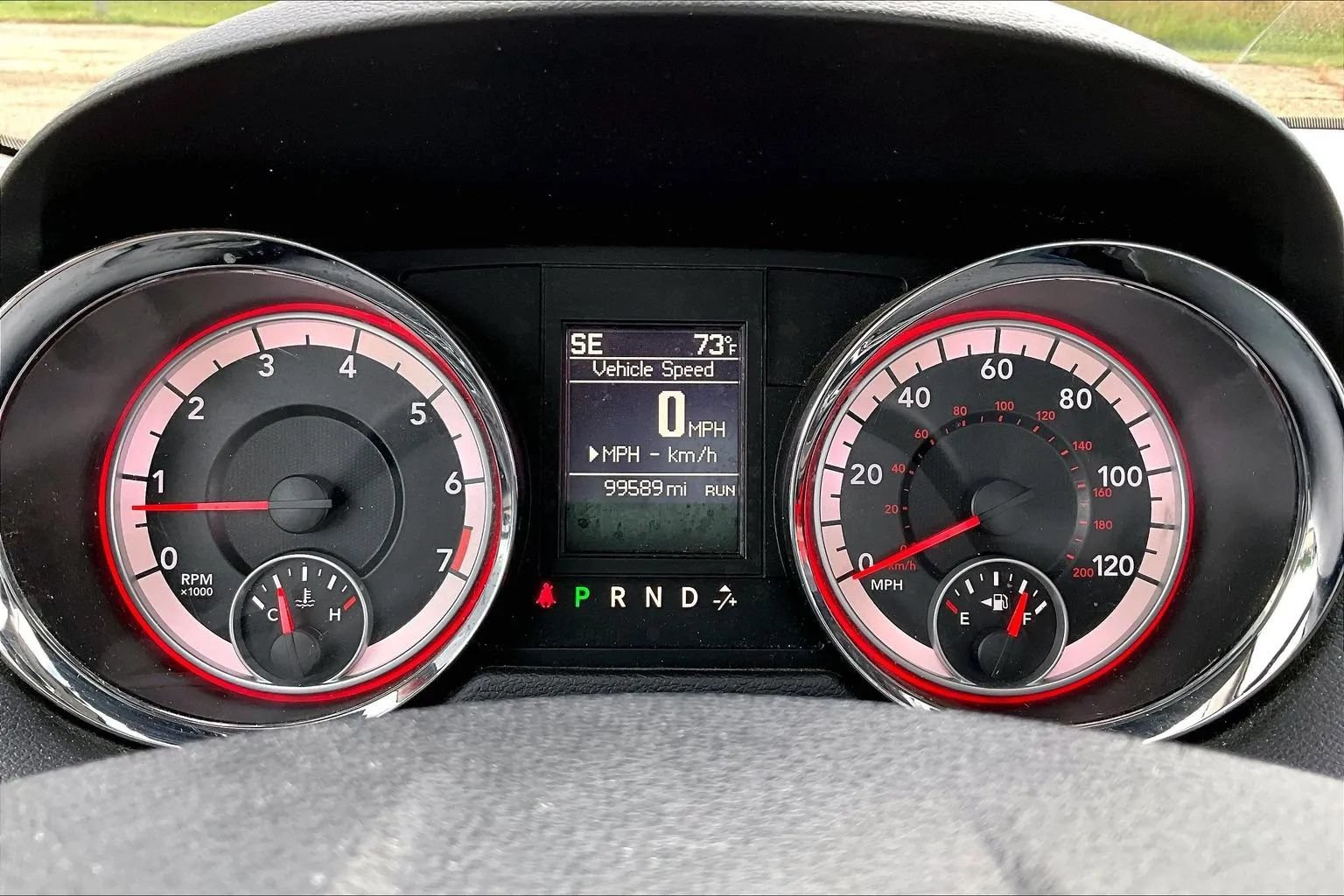 Used 2014 Dodge Grand Caravan SXT w/ Rear Park Assist Package FWD image 12