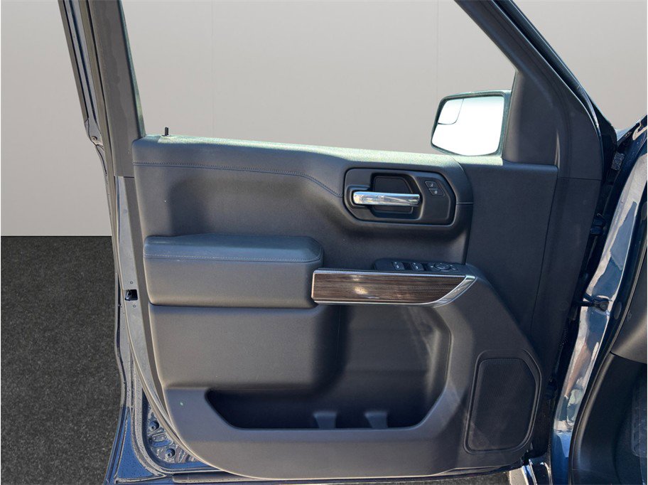 Used 2021 Chevrolet Silverado 1500 LT image 19