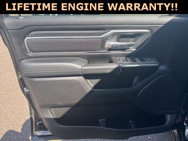New 2026 RAM 1500 4x4 Crew Cab image 16