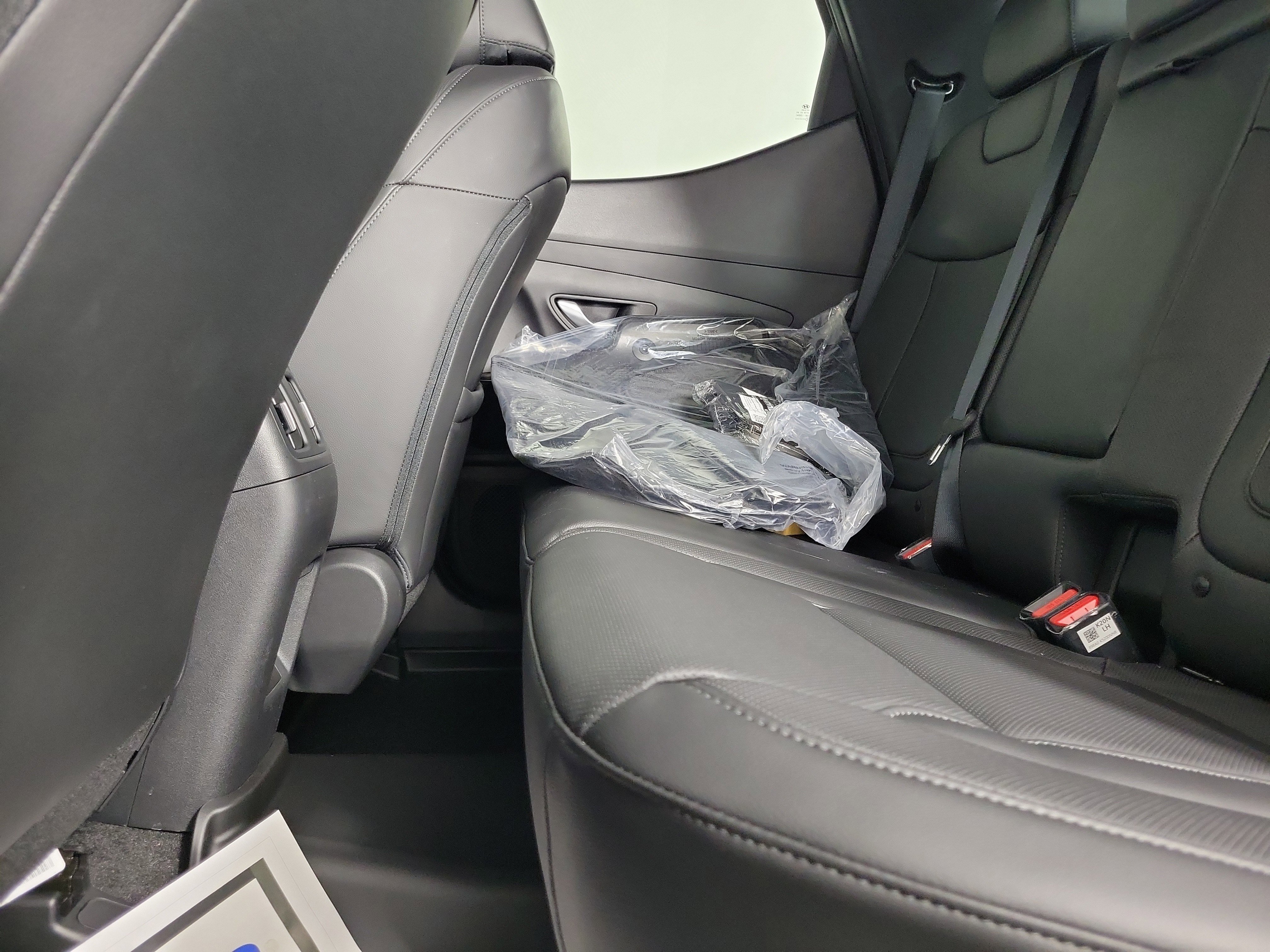 New 2025 Hyundai Santa Cruz SEL image 32