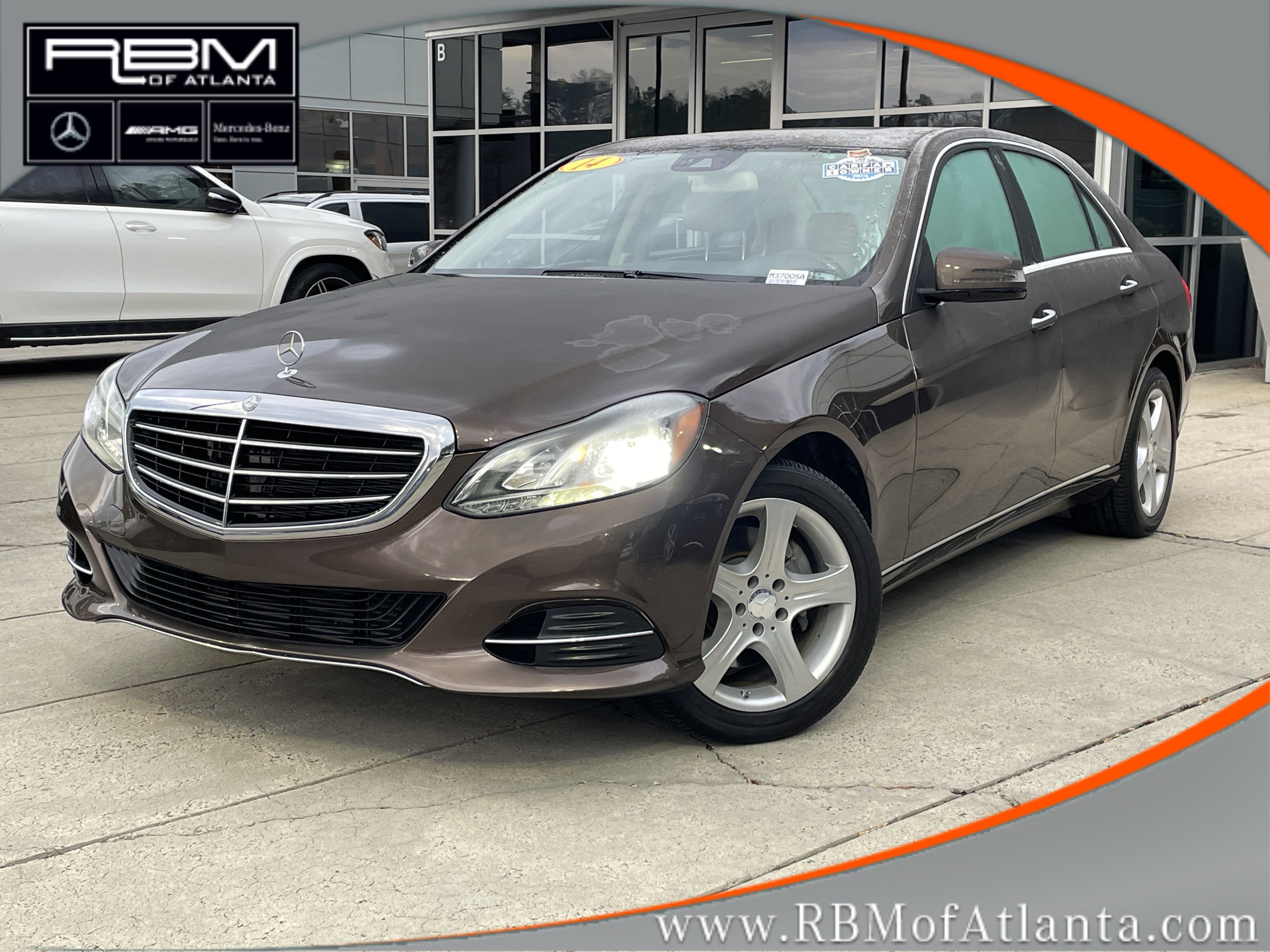 Used 2014 Mercedes-Benz E 250 BlueTEC Sedan image 1