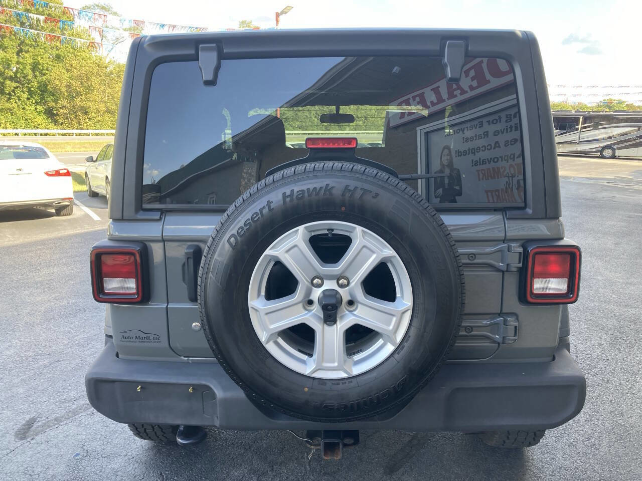 Used 2020 Jeep Wrangler Sport image 7