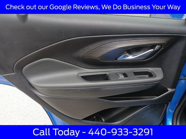 Used 2024 GMC Terrain SLT AWD/4WD image 30