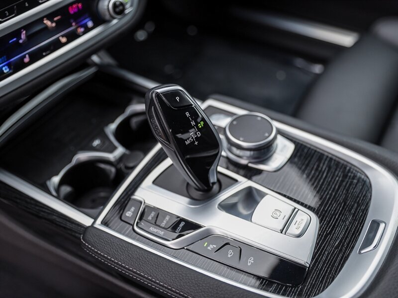 Used 2021 BMW 740i w/ M Sport Package RWD image 25