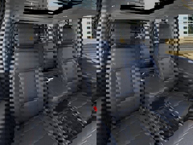 New 2026 Ford F250 Lariat w/ Black Appearance Package image 32