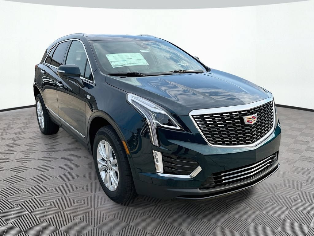 New 2026 Cadillac XT5 Luxury AWD/4WD image 3