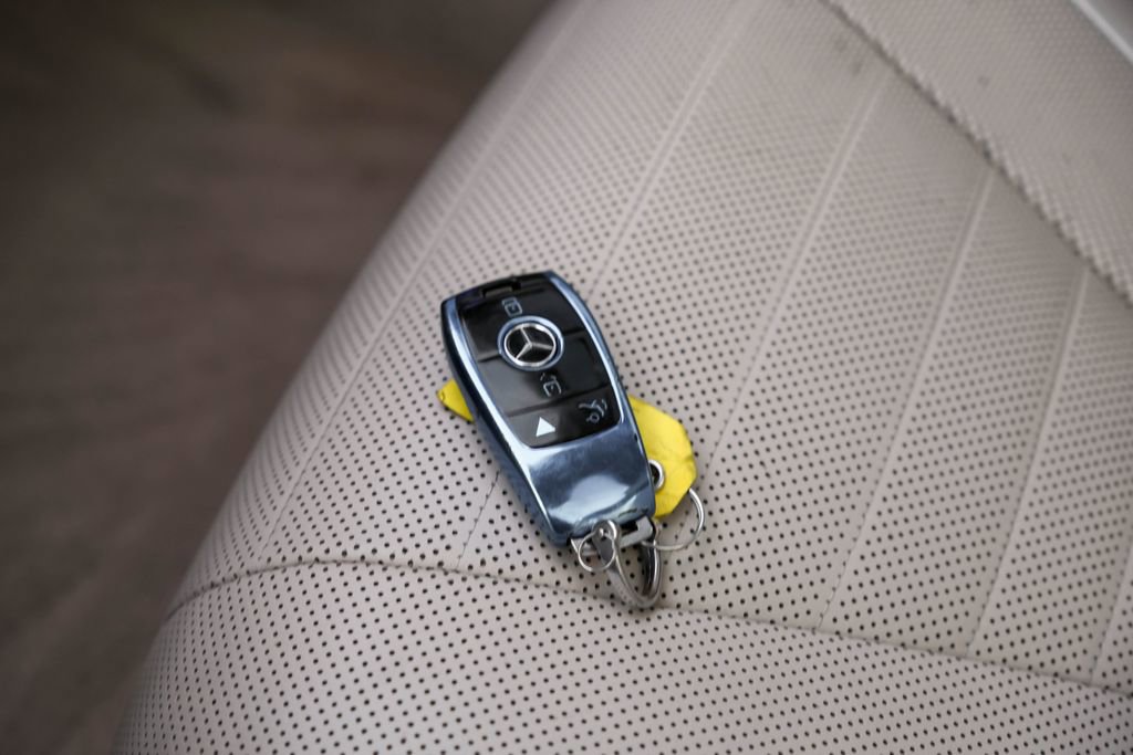 Used 2019 Mercedes-Benz S 560 4MATIC Sedan image 73