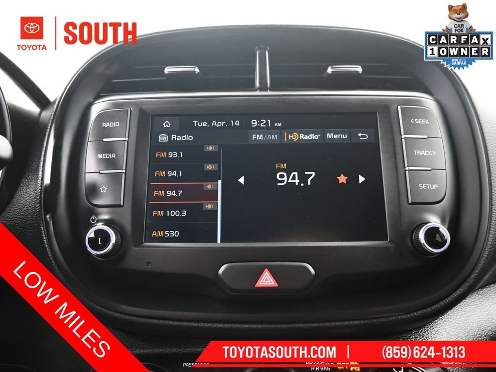 Used 2025 Kia Soul LX w/ LX Technology Package FWD image 14