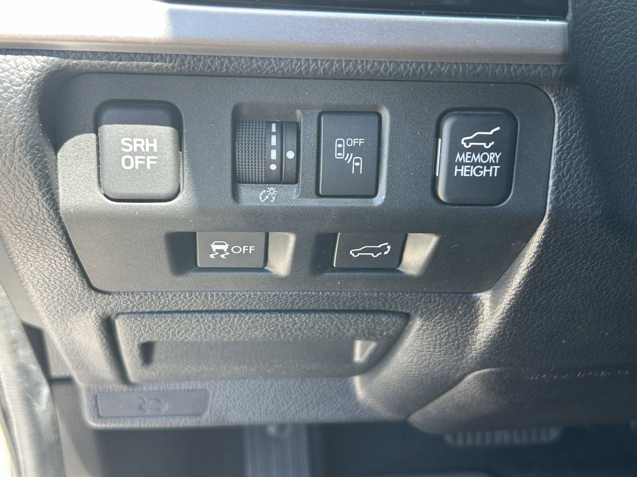Used 2018 Subaru Forester 2.5i Touring w/ Popular Package #3B AWD/4WD image 32