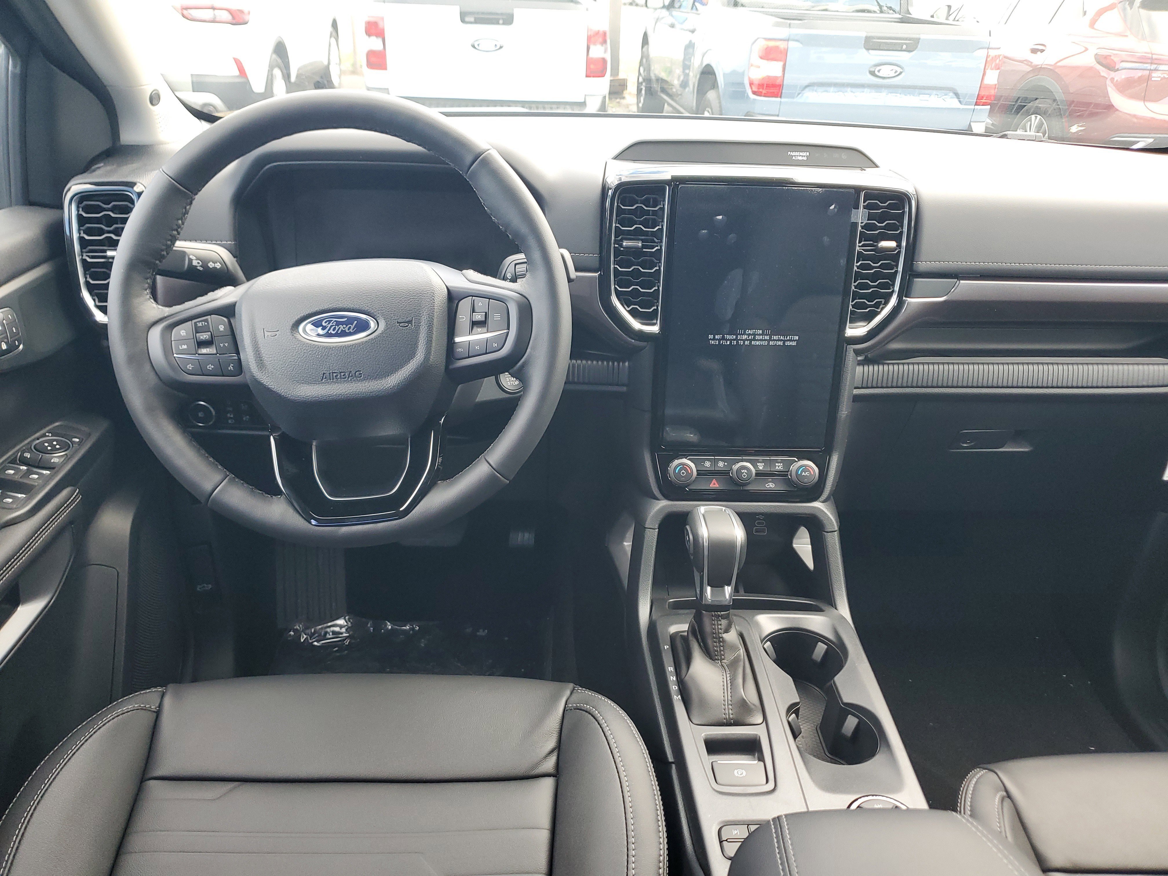 New 2025 Ford Ranger Lariat w/ FX4 Off-Road Package image 14