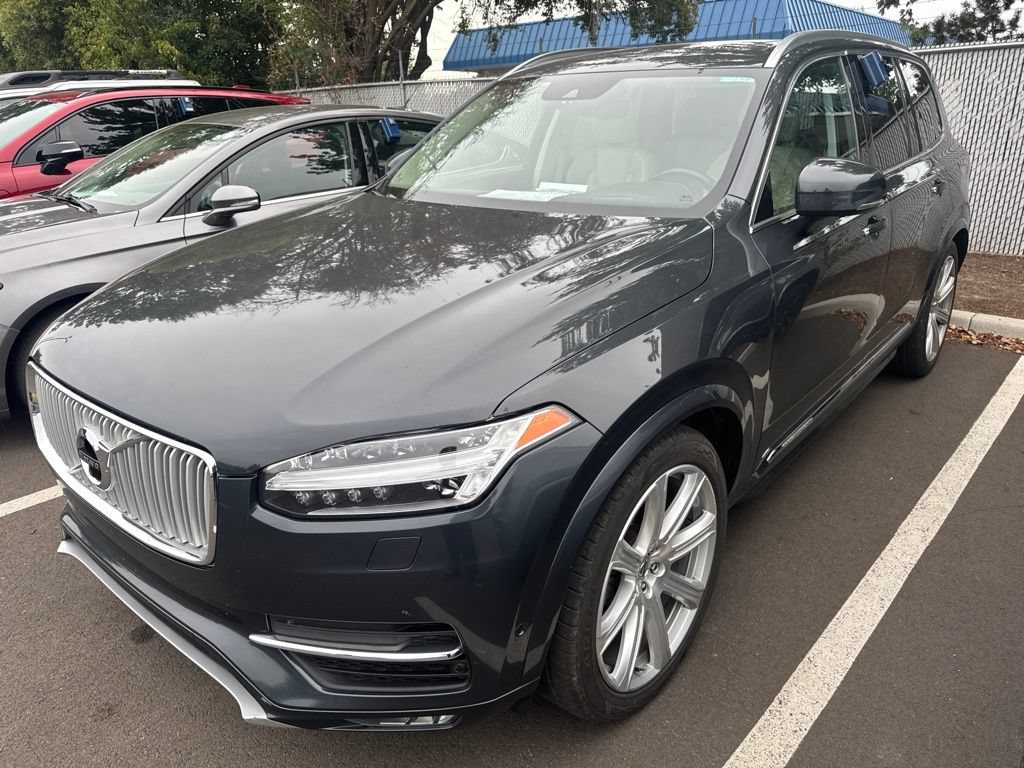 Used 2017 Volvo XC90 T6 Inscription w/ Vision Package AWD/4WD image 1
