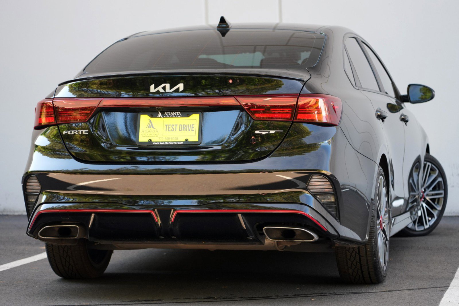 Used 2023 Kia Forte GT FWD image 4