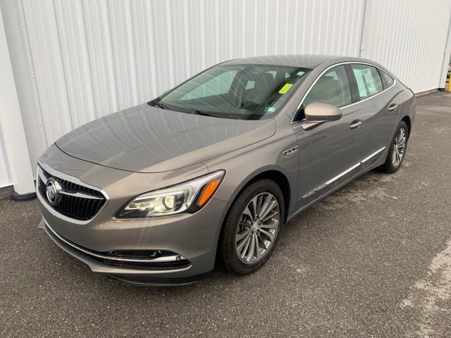 Used 2019 Buick LaCrosse Essence w/ Sights and Sounds Package image 7