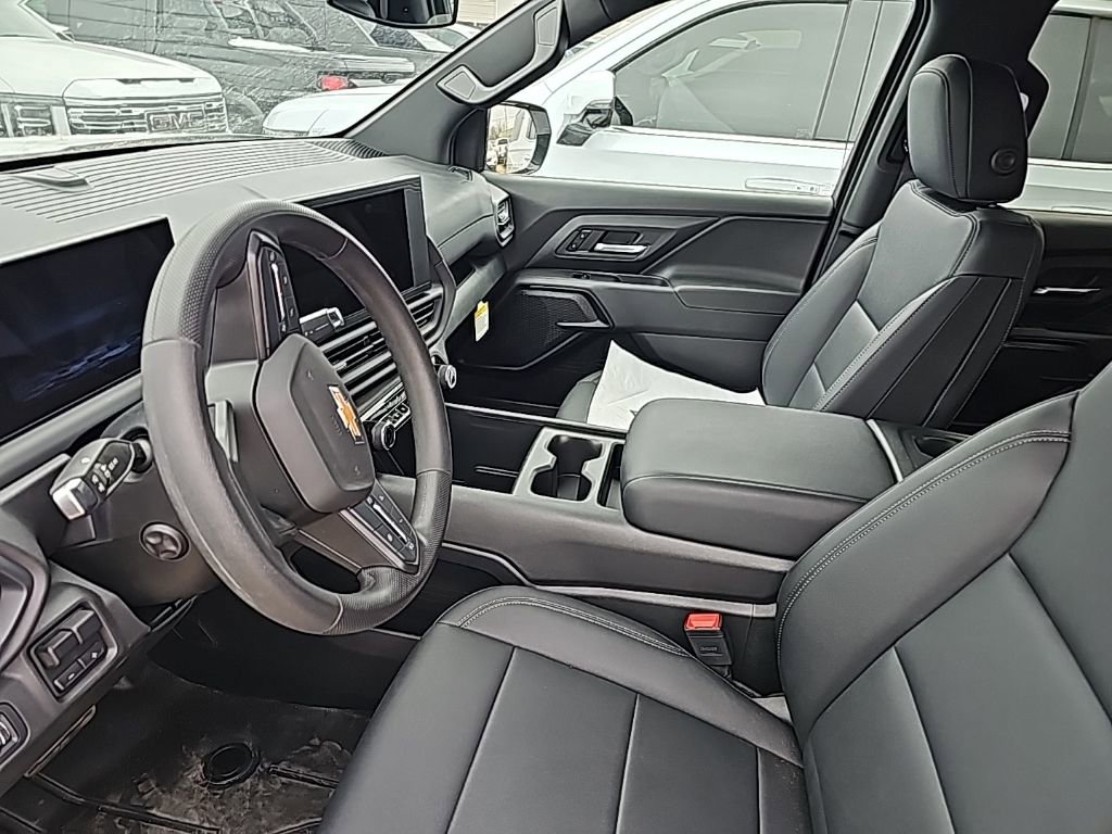Used 2024 Chevrolet Silverado EV W/T image 13