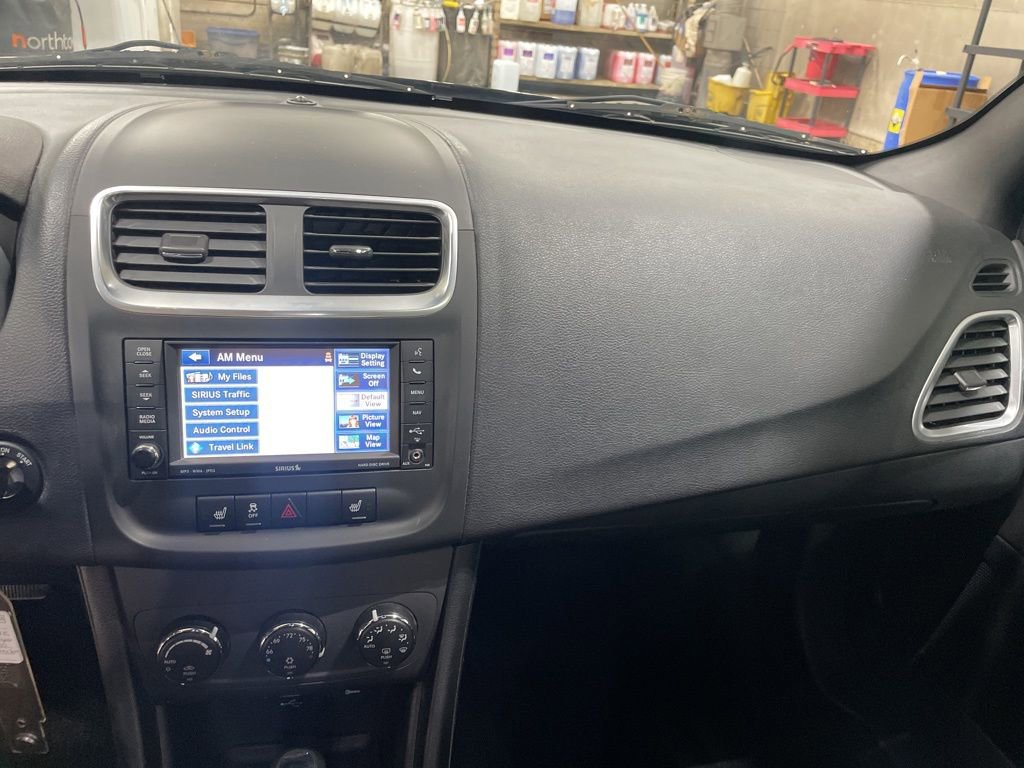 Used 2013 Dodge Avenger SXT w/ Sun/Sound Group image 17