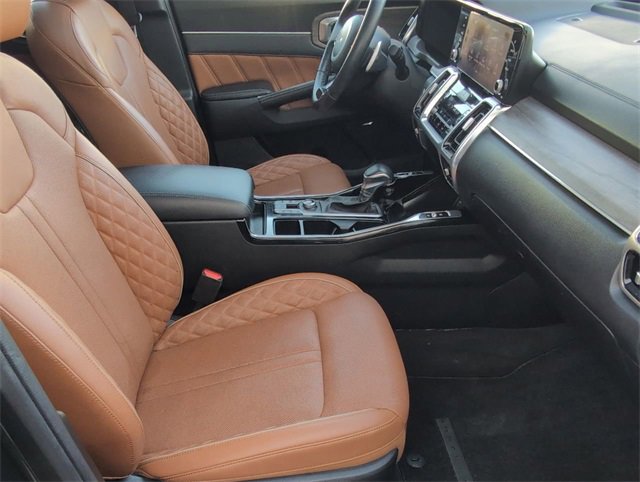 Used 2022 Kia Sorento SX Prestige w/ Rust Color Package image 29