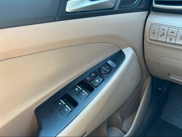 Used 2019 Hyundai Tucson Limited AWD/4WD image 13