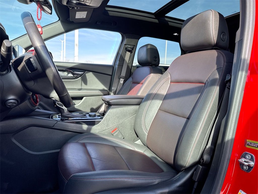 Used 2022 Chevrolet Blazer RS w/ Enhanced Convenience Package image 11